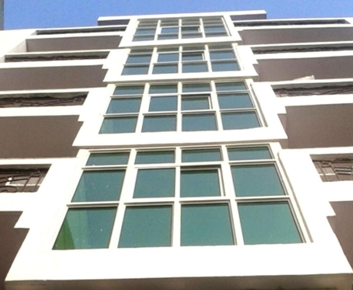 Charanpahari Hotel Yeni Delhi Dış mekan fotoğraf